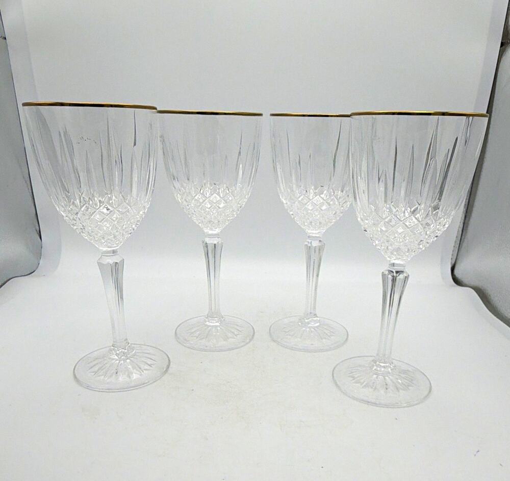 Set of 4 Clear Cut Glass Wine Glasses w/ Gold Rim, 10 oz, 4 Cristal D’ Arques.